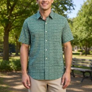 Sonoma Men's Green White Geo Patterned Button Down Shirt Short Sleeves